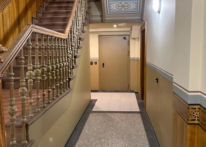 Deluxe Mit Arbeitsplatz Im Denkmalhaus, Und Ruhige Zentrale Lage Von Halle Saale We1 Daire Halle (Saale)