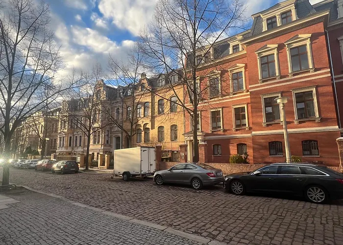 Deluxe Mit Arbeitsplatz Im Denkmalhaus, Und Ruhige Zentrale Lage Von Halle Saale We1 Daire *